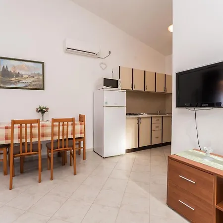 Apartmani Zarko Vir Exterior photo