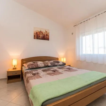 Apartmani Zarko Vir Exterior photo