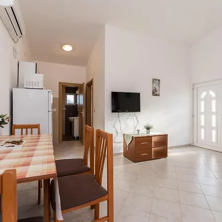 Apartmani Zarko Vir Exterior photo