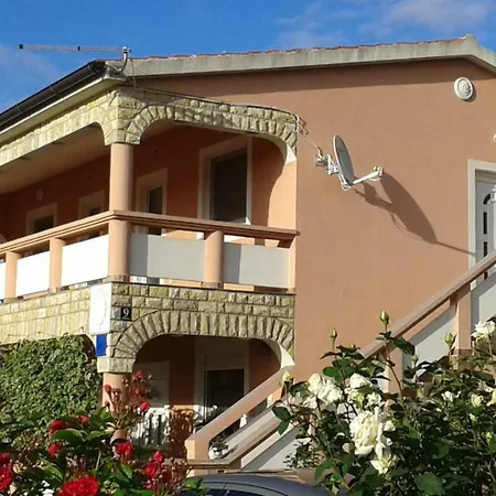 Apartmani Zarko Vir Exterior photo