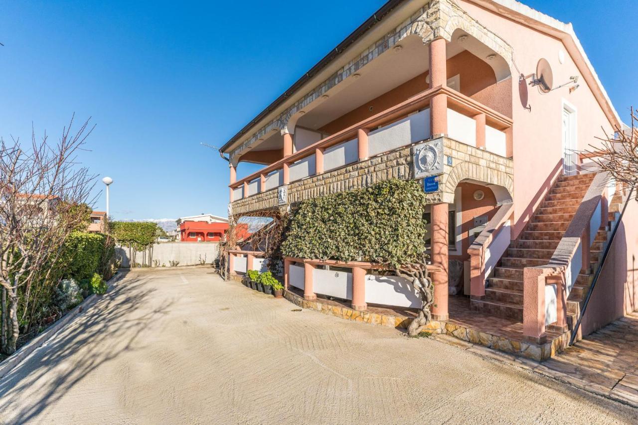 Zarko Apartment *