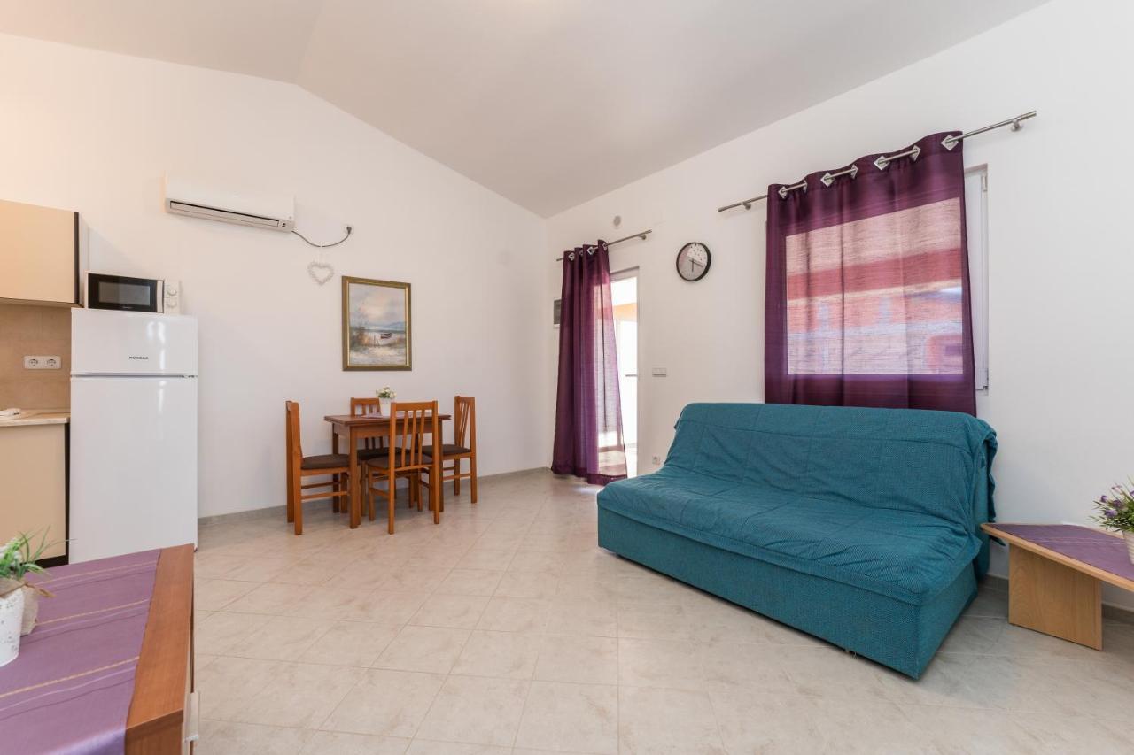 Apartment Zarko Vir